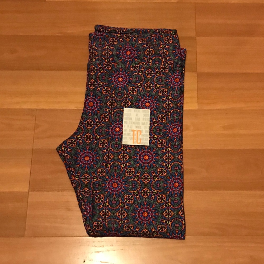 TC Lularoe Leggings NWT